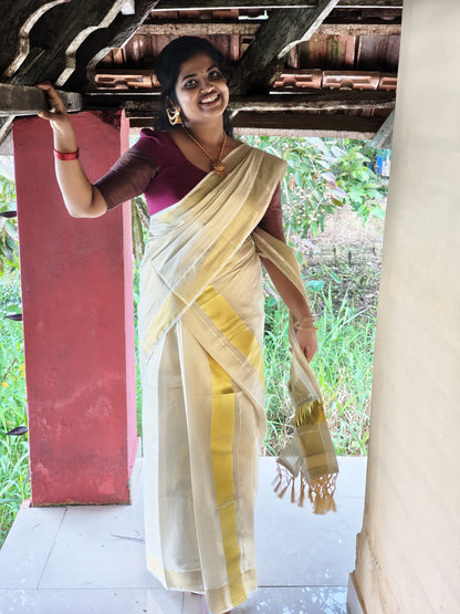 Zyara Kasavu Set Mundu