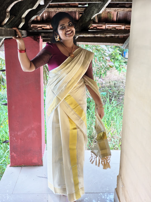 Zyara Kasavu Set Mundu